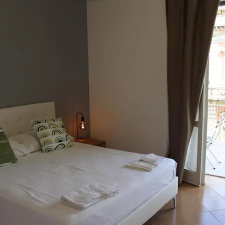 Sicilian Vibes With Guest house *
